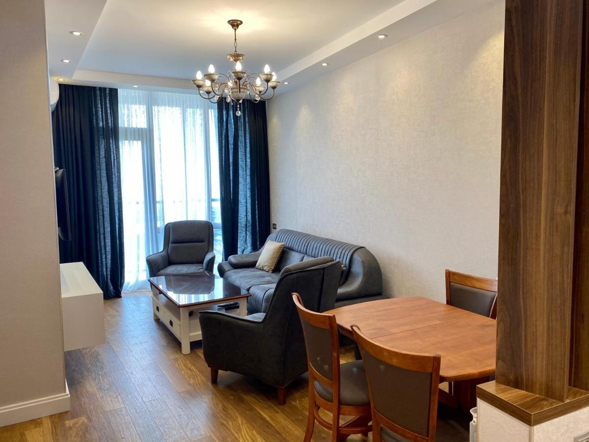 Dar Tower'S Cozy Apartment Batumi Exterior foto